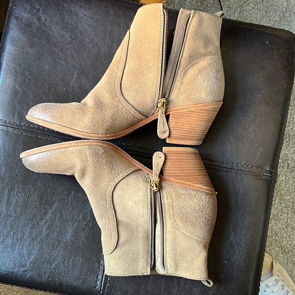 Tory Burch Sabe Suede booties - Picture 2 of 6
